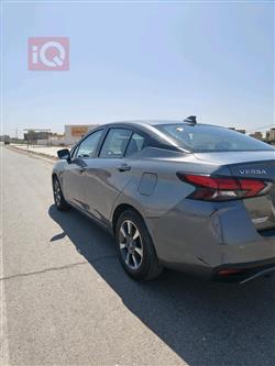 Nissan Versa